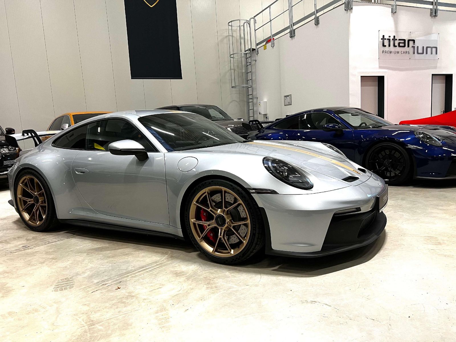 Porsche 911 992 GT3 Clubsport - Samsaru's Car Outlet