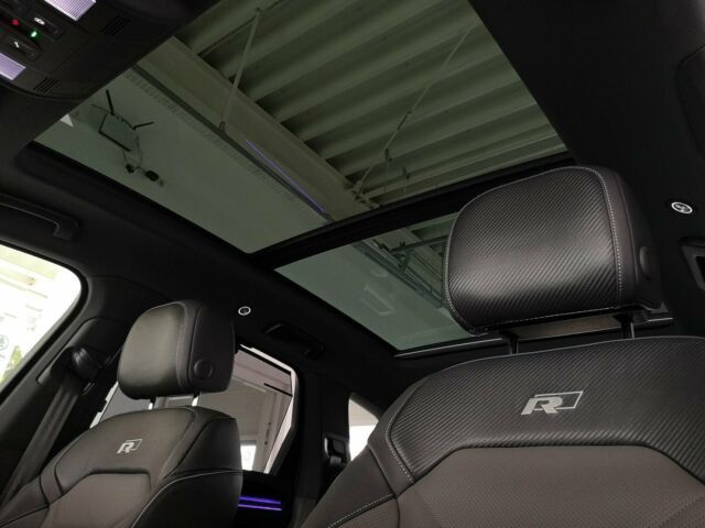 Volkswagen Touareg 3.0 TDI R-Line - Samsaru's Car Outlet