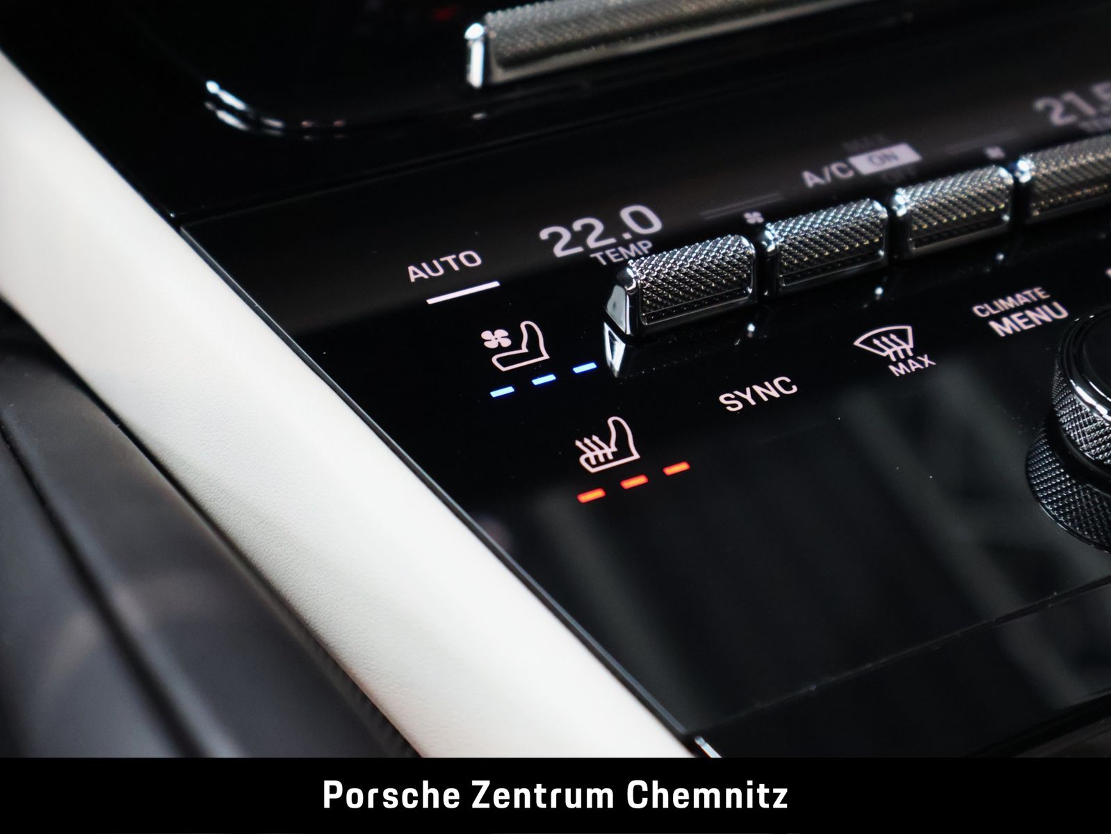 Porsche Cayenne S Sportabgas;Pano;Sitzbelüft.;Standhzg.
