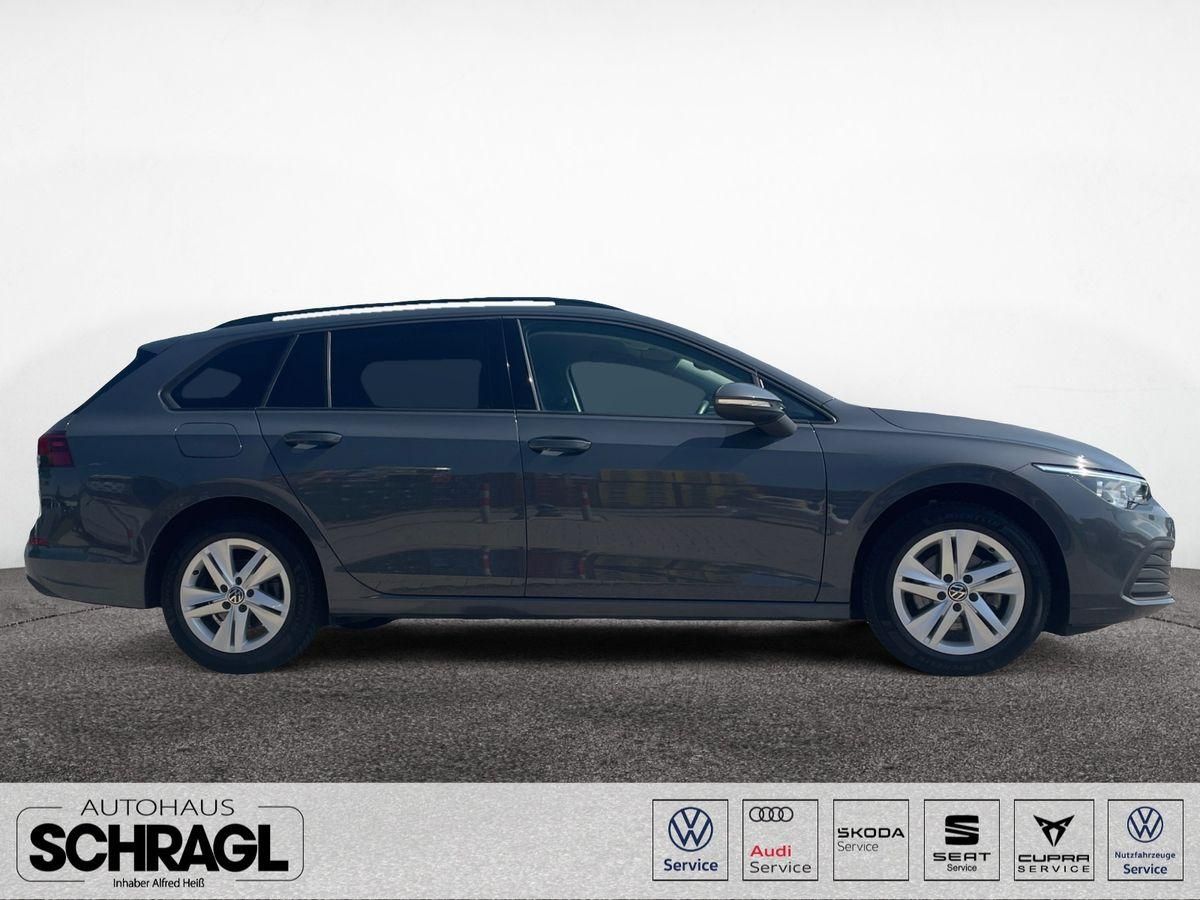 Volkswagen Golf VIII Variant 1.5 TSI LIFE - Samsaru's Car Outlet