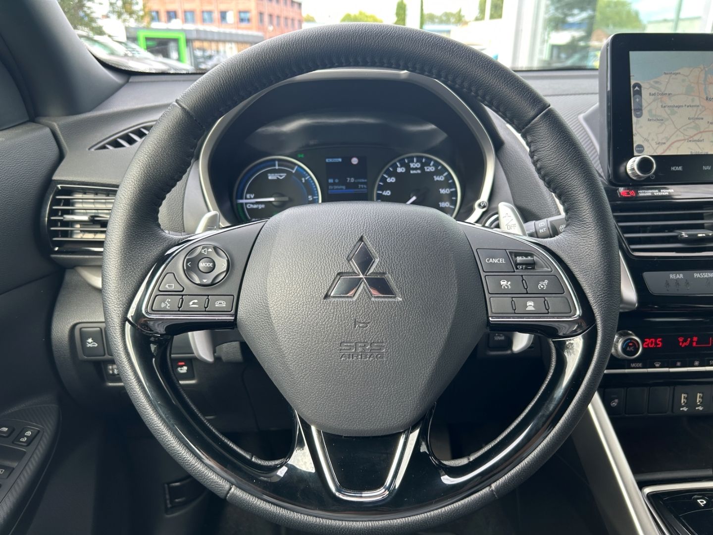 Mitsubishi Eclipse Cross PHEV Plus Select  4WD 2.4 Navi, So