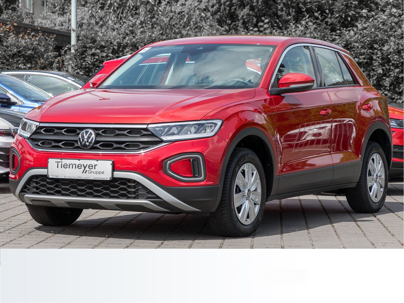 Volkswagen T-Roc 1.0 TSI - Samsaru's Car Outlet