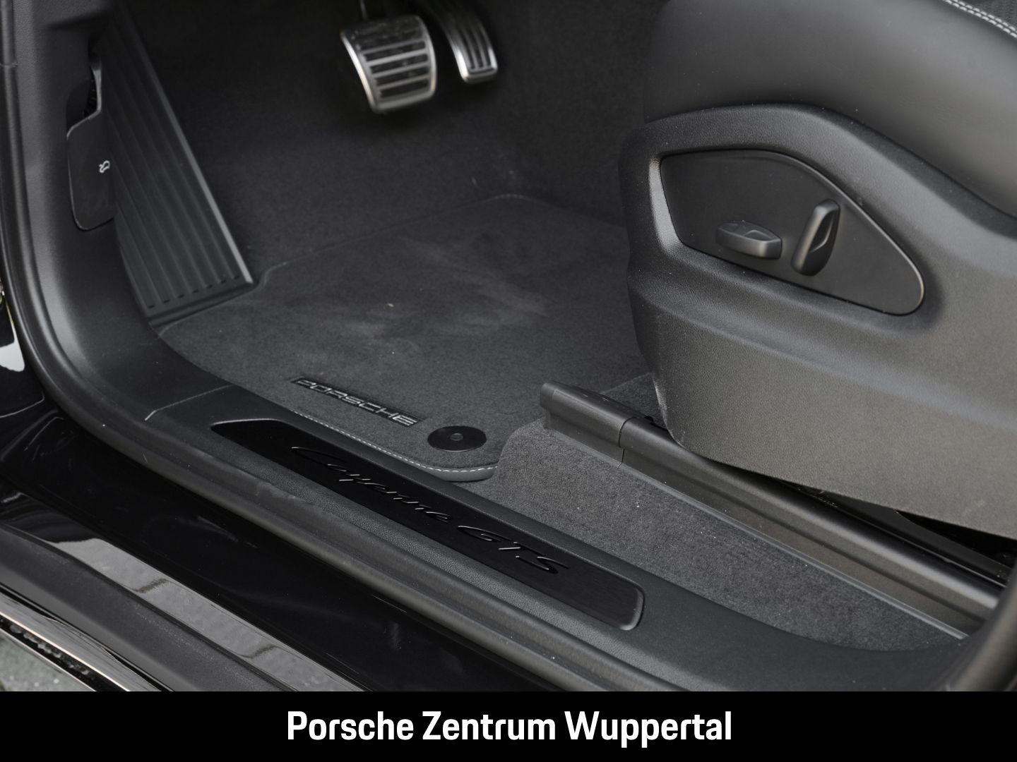 Porsche Cayenne GTS HA-Lenkung Head-Up Sportabgas LED