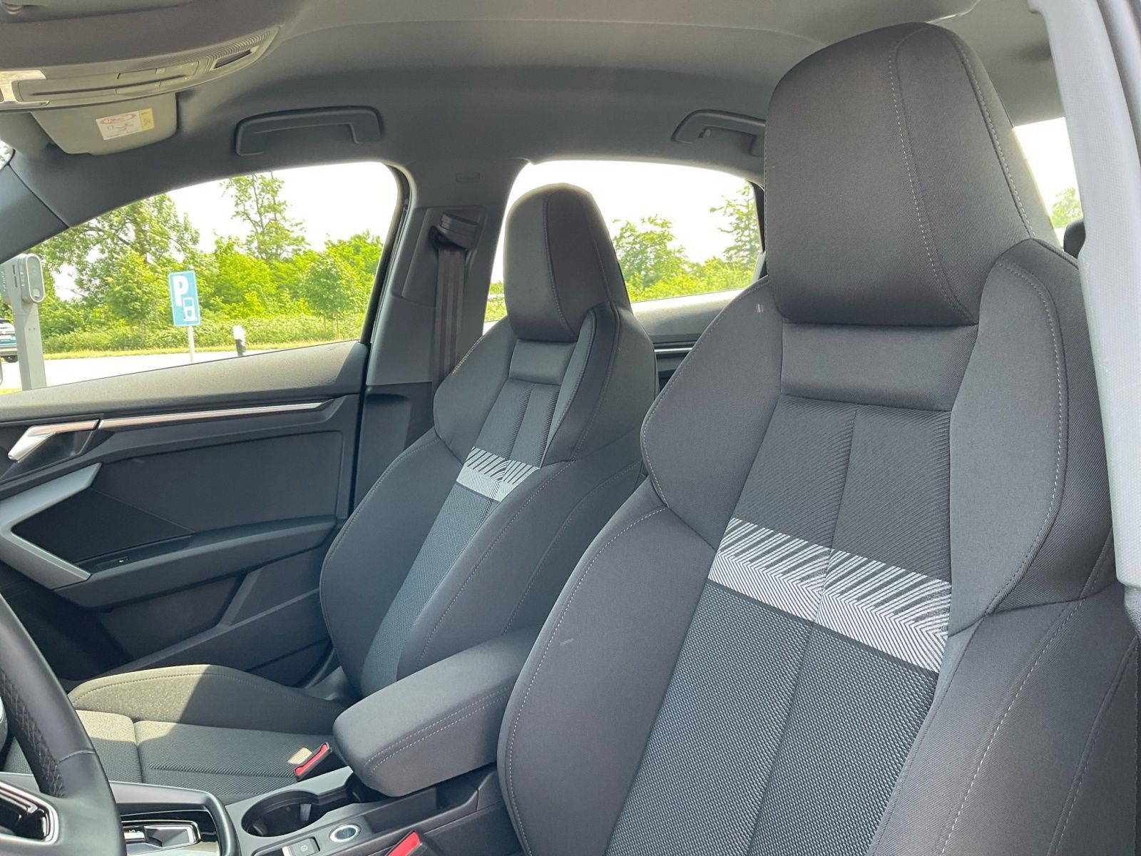 Audi A3 Limousine 35 TFSI advanced - Samsaru's Car Outlet