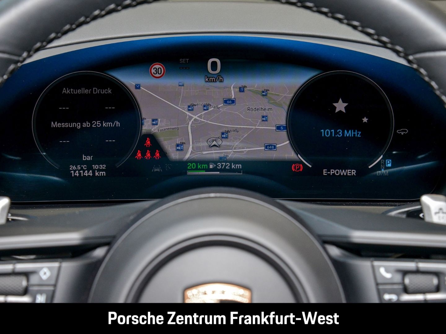 Porsche Cayenne E-Hybrid Coupe LED-Matrix InnoDrive