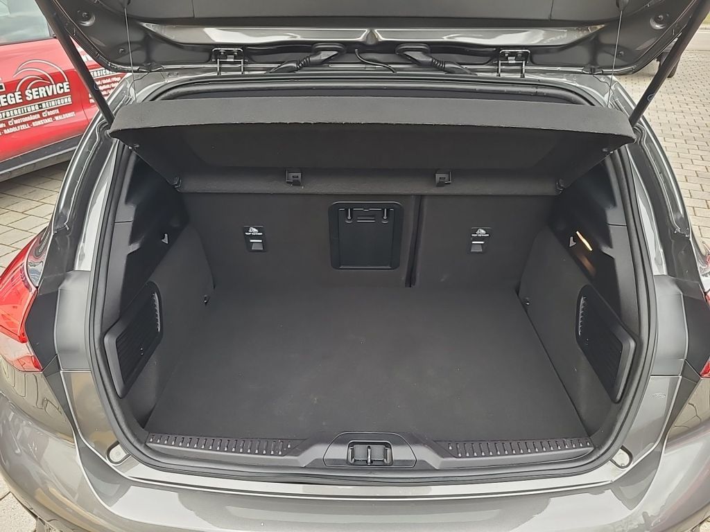 Ford Focus Aut. ST-LINE X - Samsaru's Car Outlet