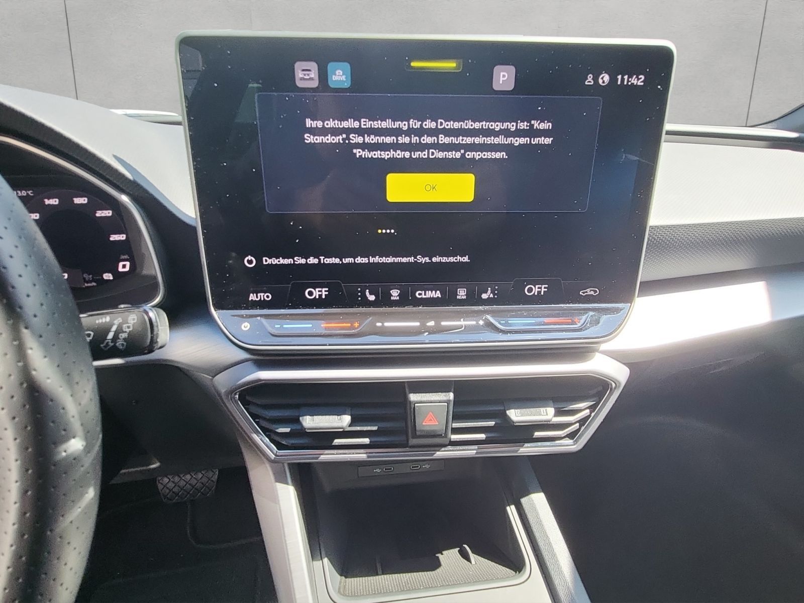 Seat Leon Sportstourer 2.0 TDI DSG FR AHK NAV RFK LAN