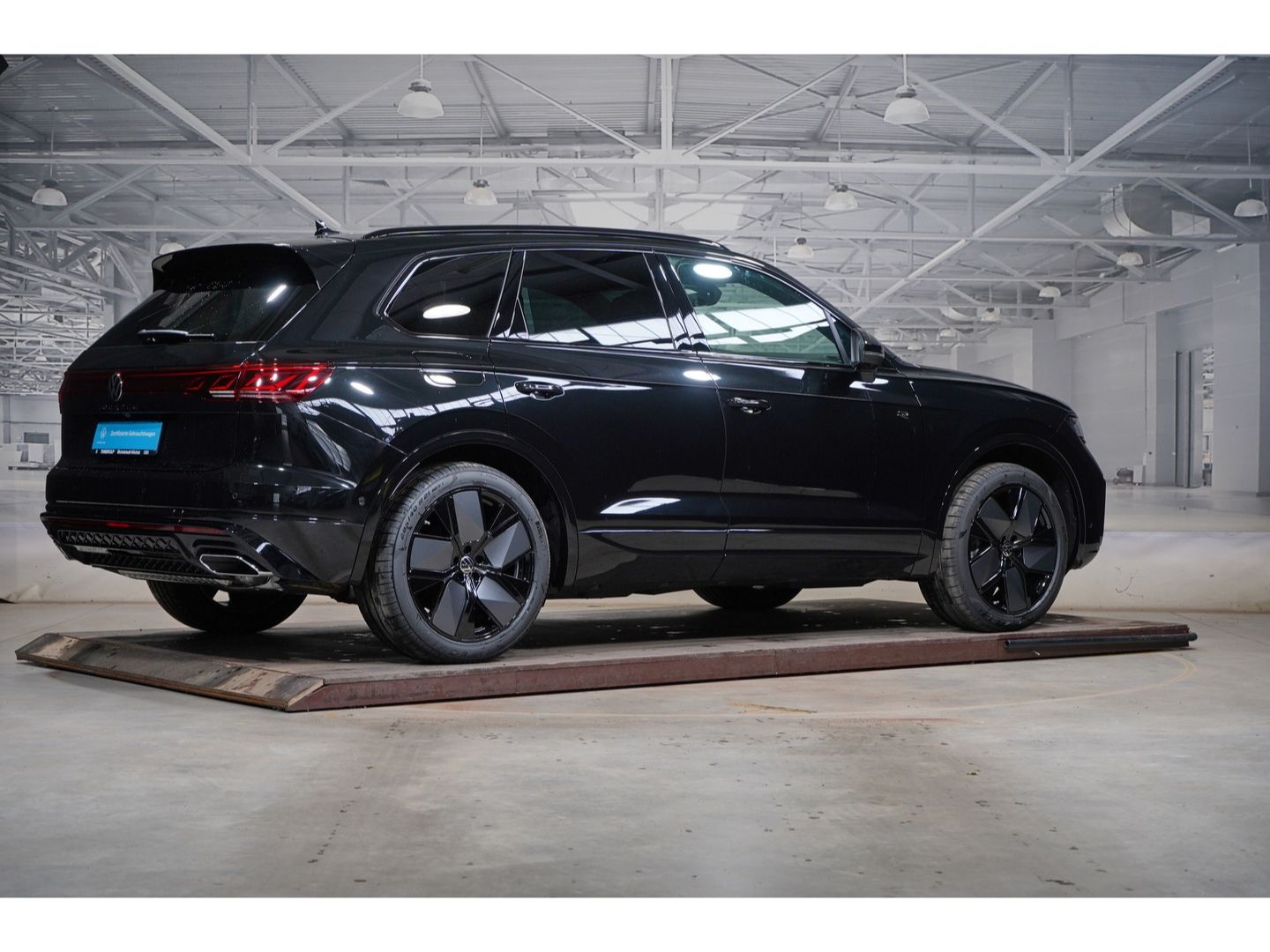 Volkswagen Touareg R-Line 3.0 TDI 360 Pano AHK