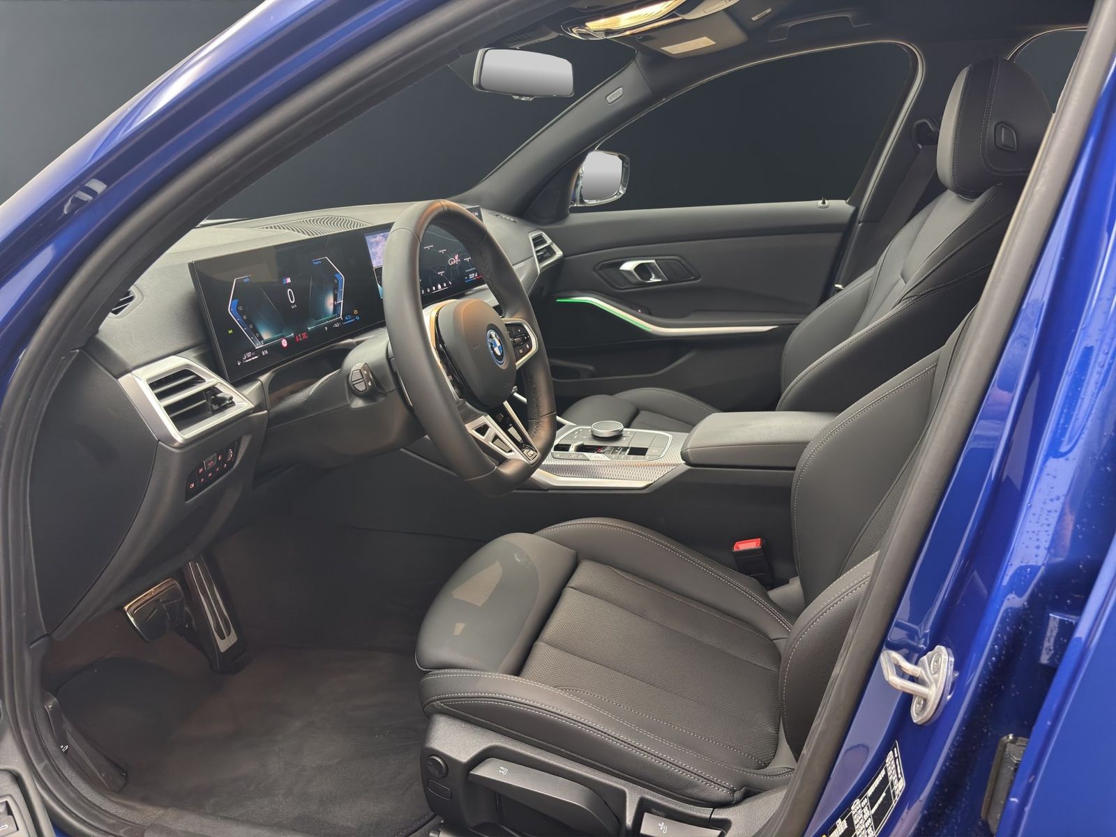 BMW 330e xDrive Touring [M Sport, BSI Paket (3J/40.0