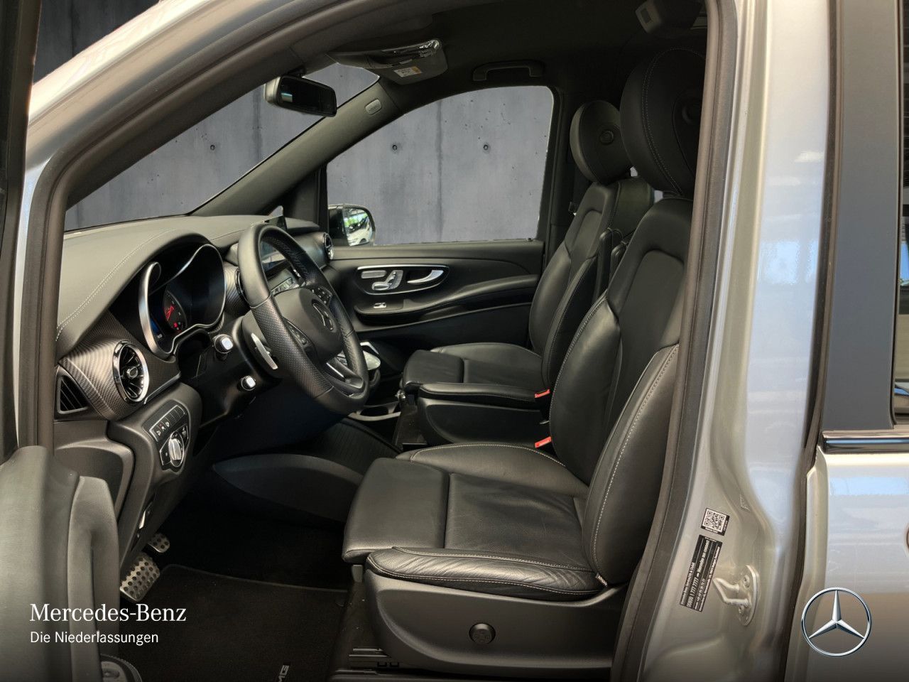 Mercedes-Benz V 300 d 4M AVANTGARDE - Samsaru's Car Outlet