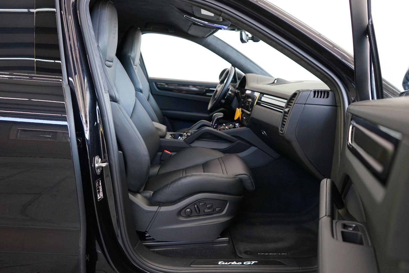 Porsche Cayenne Coupe Turbo GT*Carbon*ACC*360°*Apporved