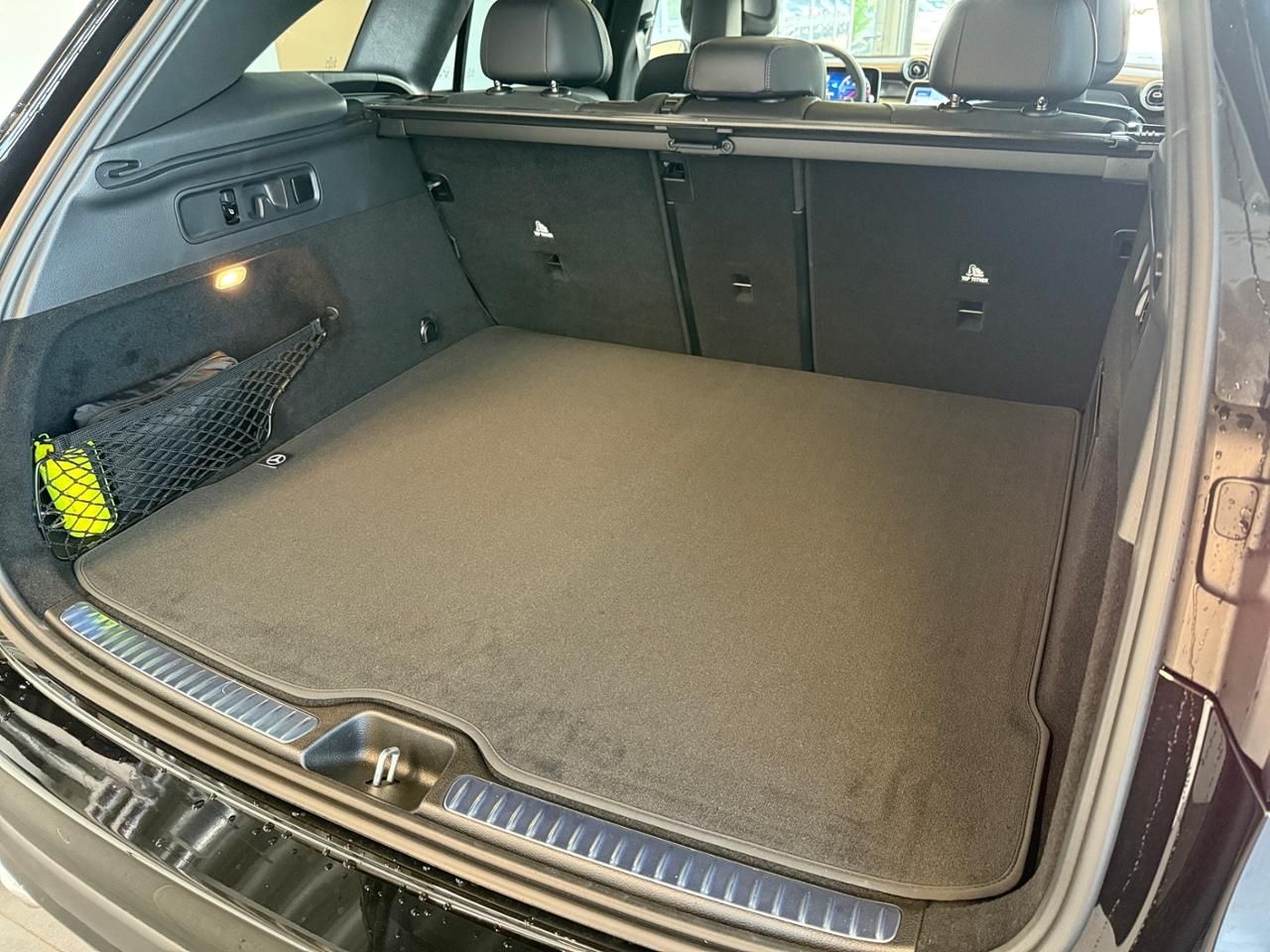 Mercedes-Benz GLC 220 d 4MATIC GLC 220 d 4M AMG - Samsaru's Car Outlet