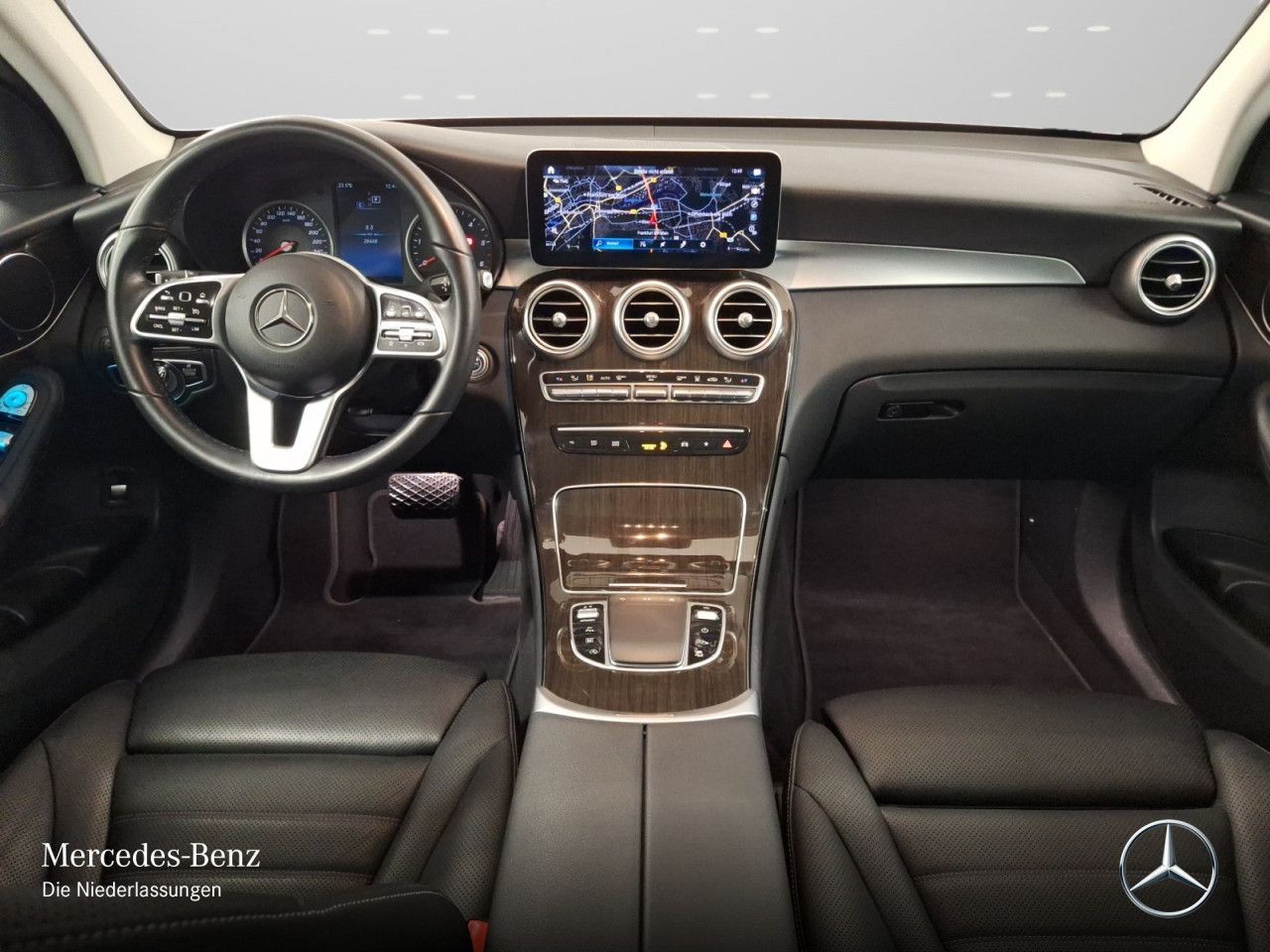 Mercedes-Benz GLC 300 d 4M - Samsaru's Car Outlet