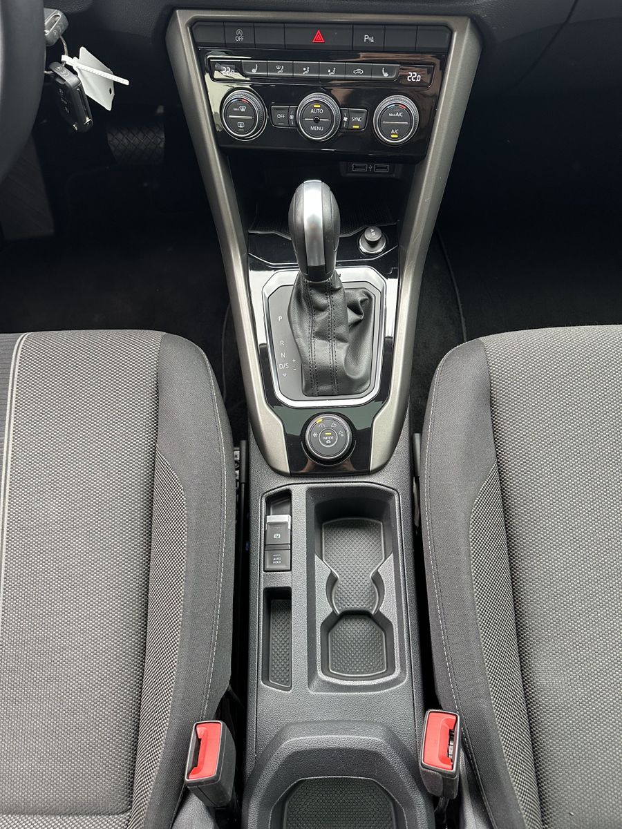 Volkswagen T-Roc 2.0 TDI DSG 4Motion Style - Samsaru's Car Outlet