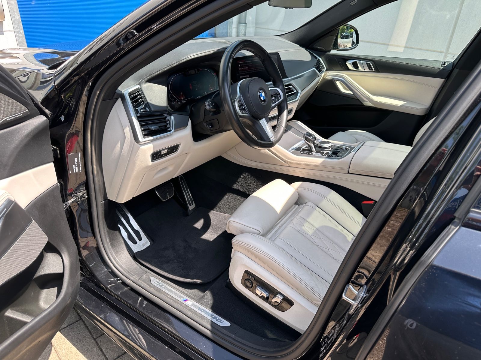 BMW X6 xDrive30d M Sport - Samsaru's Car Outlet