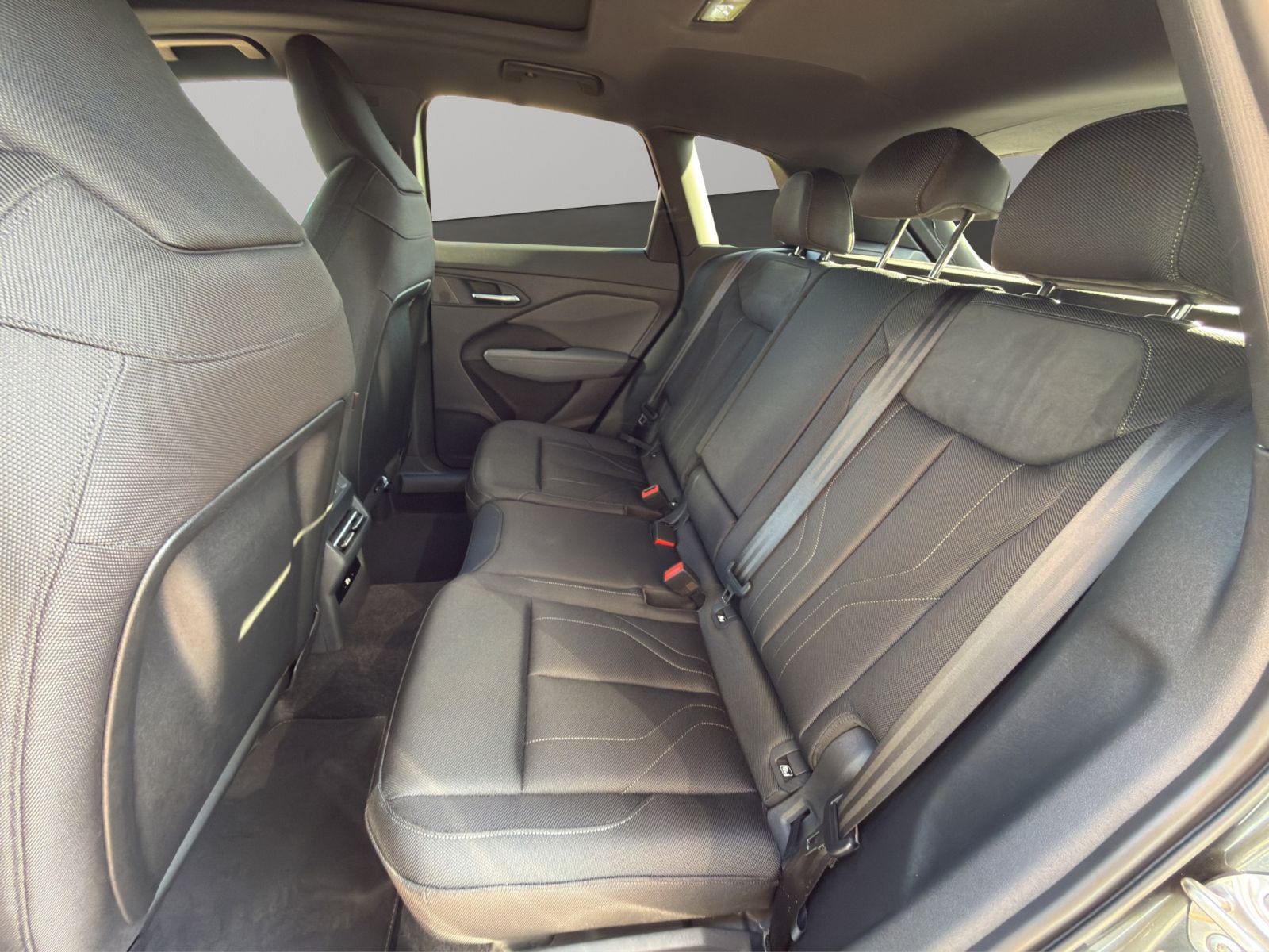Audi Q3 SUV TFSI S line LED Plus Navi Pano AHK Rü 19"