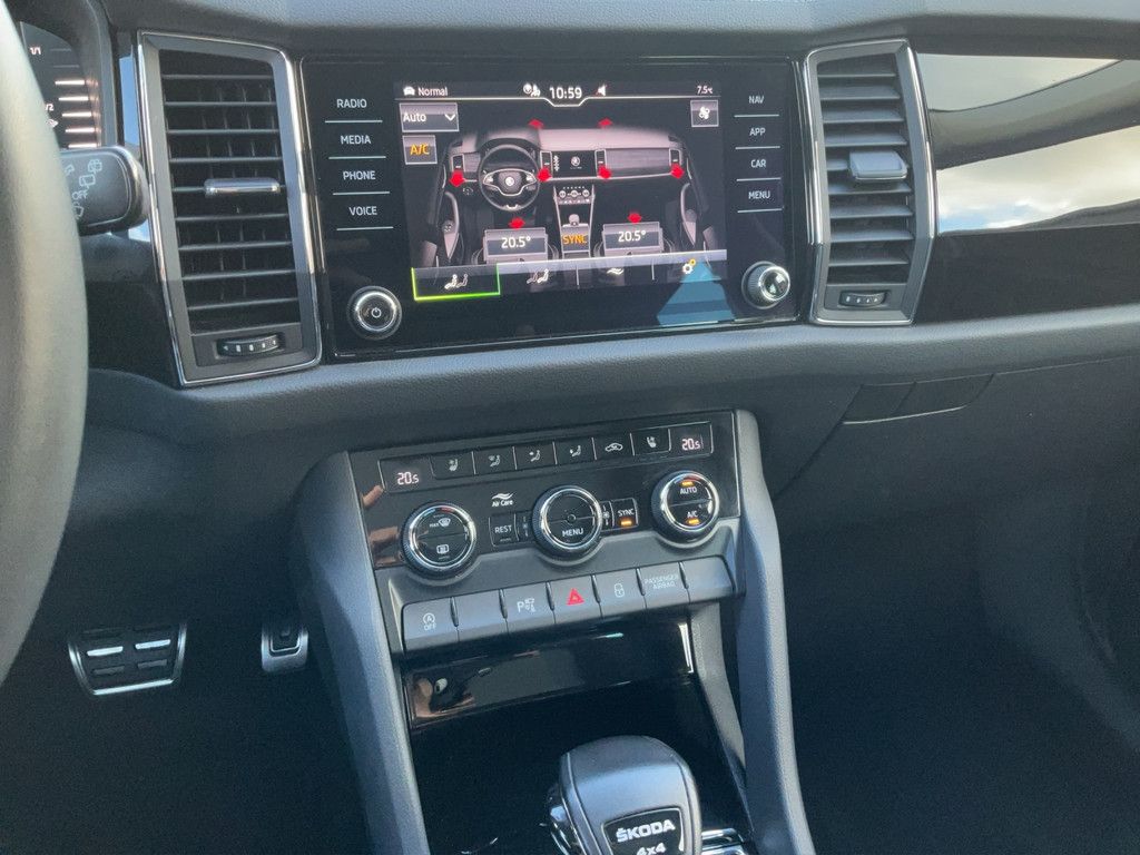 Skoda Kodiaq 4x4 L&K 2.0 TDI AHK Pano Navi 360 Grad Di