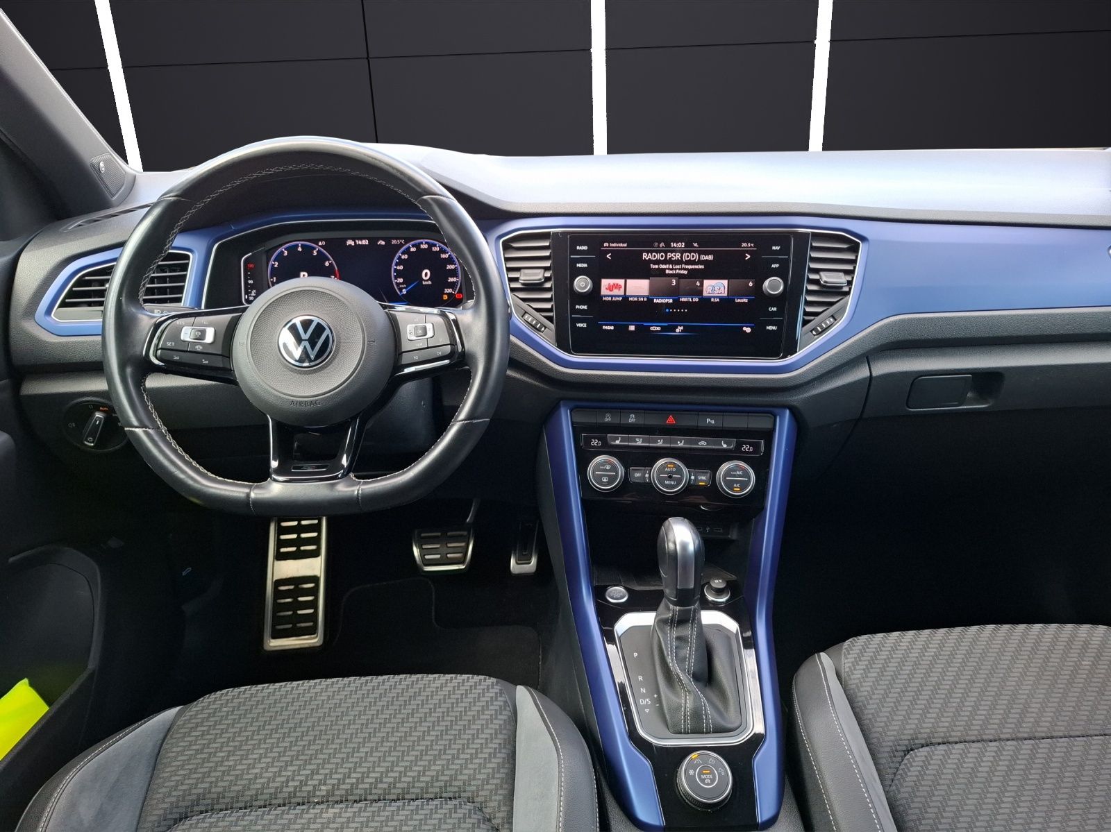 Volkswagen T-Roc R DSG 4M - Samsaru's Car Outlet