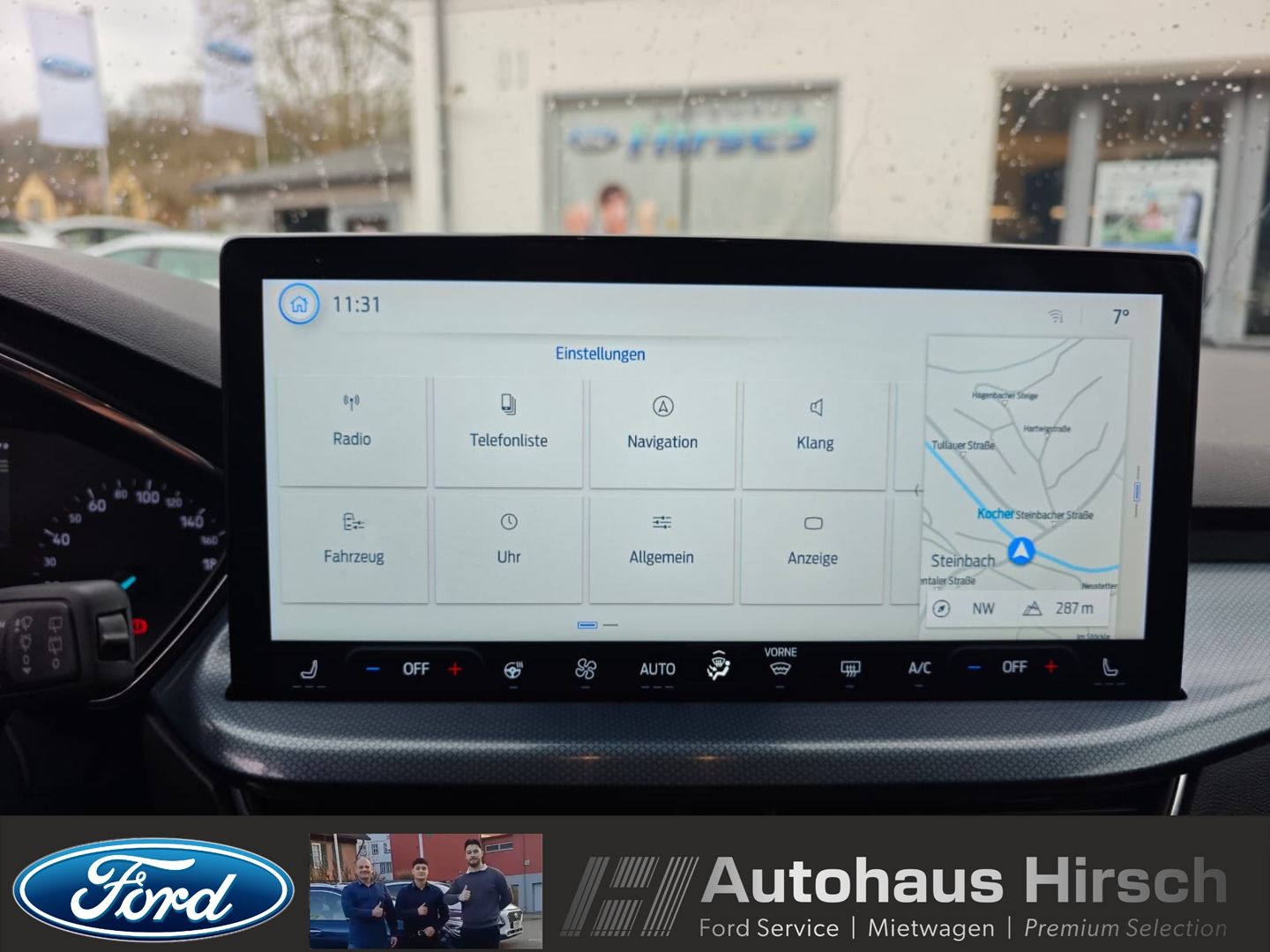 Ford Focus Turnier Active Navi LED ACC Apple CarPlay