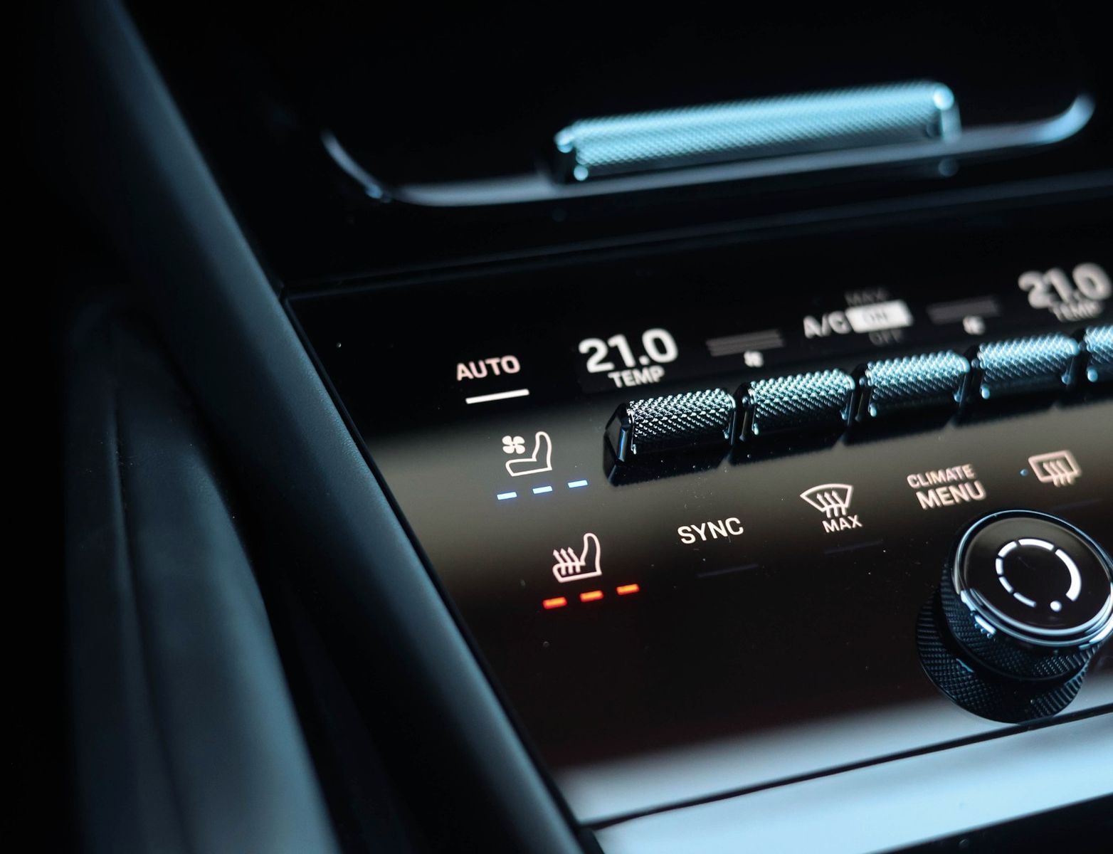 Porsche Cayenne Coupe E-Hybrid *Goodwood Green*
