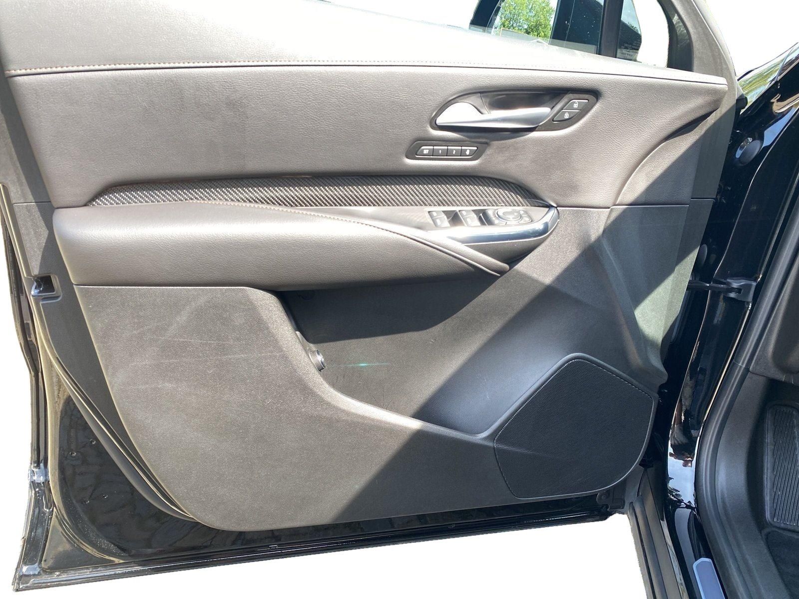 Cadillac XT4 2.0 T Sport AWD LED+Panorama+Navi