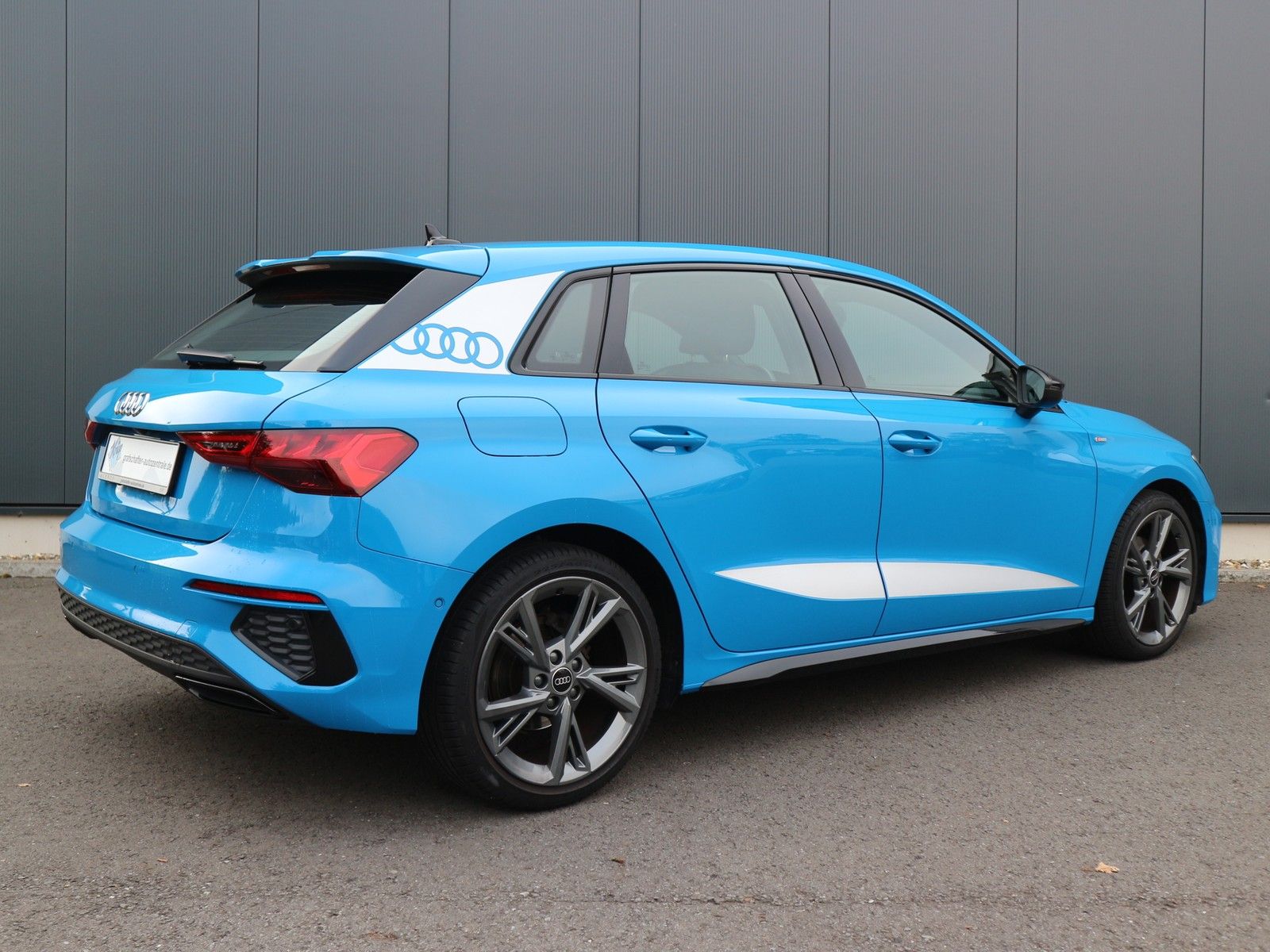 Audi A3 Sportback 30 2,0 TDI S line Matrix Pano VC