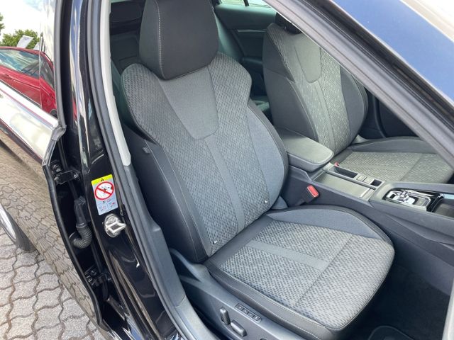 Skoda Octavia Combi First Edition 2.0 TDI DSG - Samsaru's Car Outlet