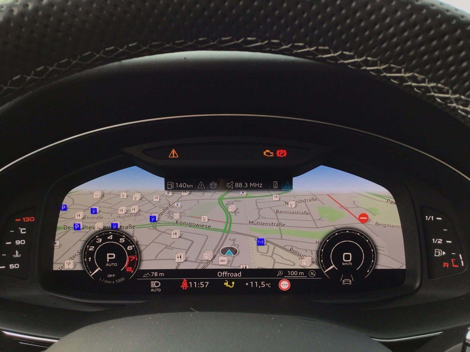 Audi RSQ8 TFSI Q MATRIX KAMERA BuO LM23