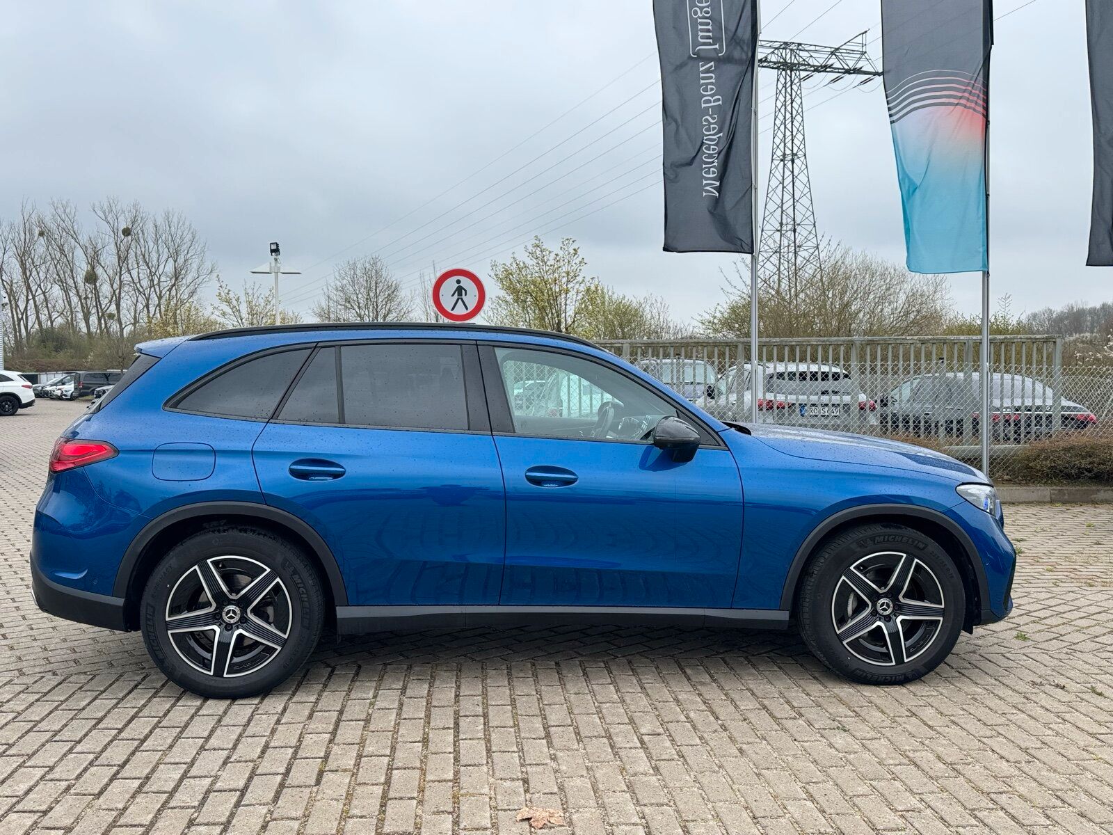 Mercedes-Benz GLC 300 d 4M AMG Advanced AHK PanoDach DigiLight