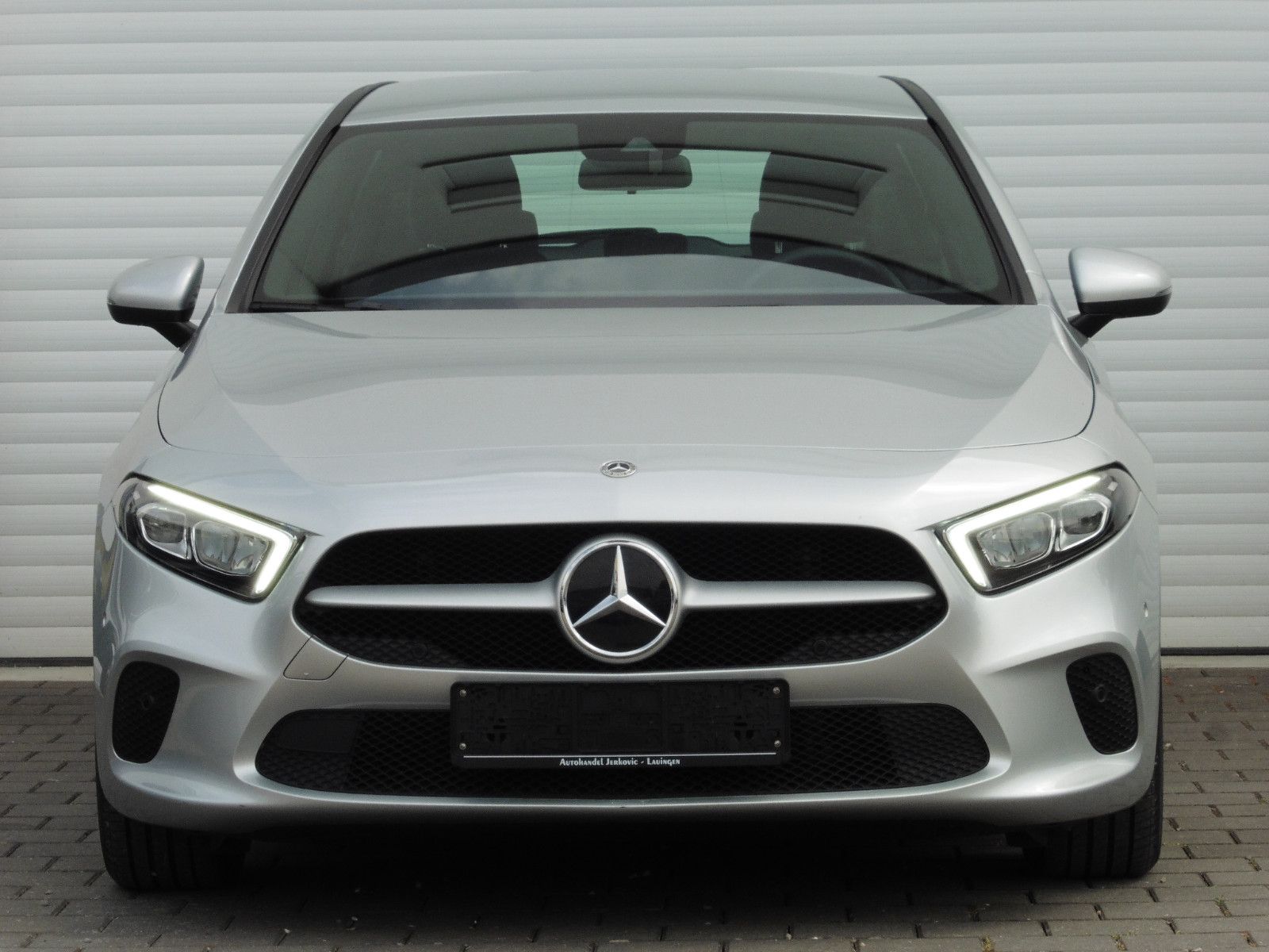 Mercedes-Benz A 180 d DCT - Samsaru's Car Outlet