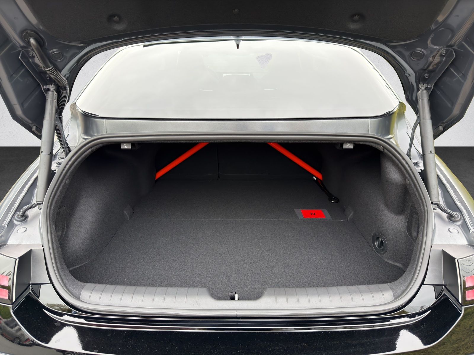 Hyundai IONIQ 6 Elektro 84,0 kWh N PANO/NSCC/MATRIX/BOSE