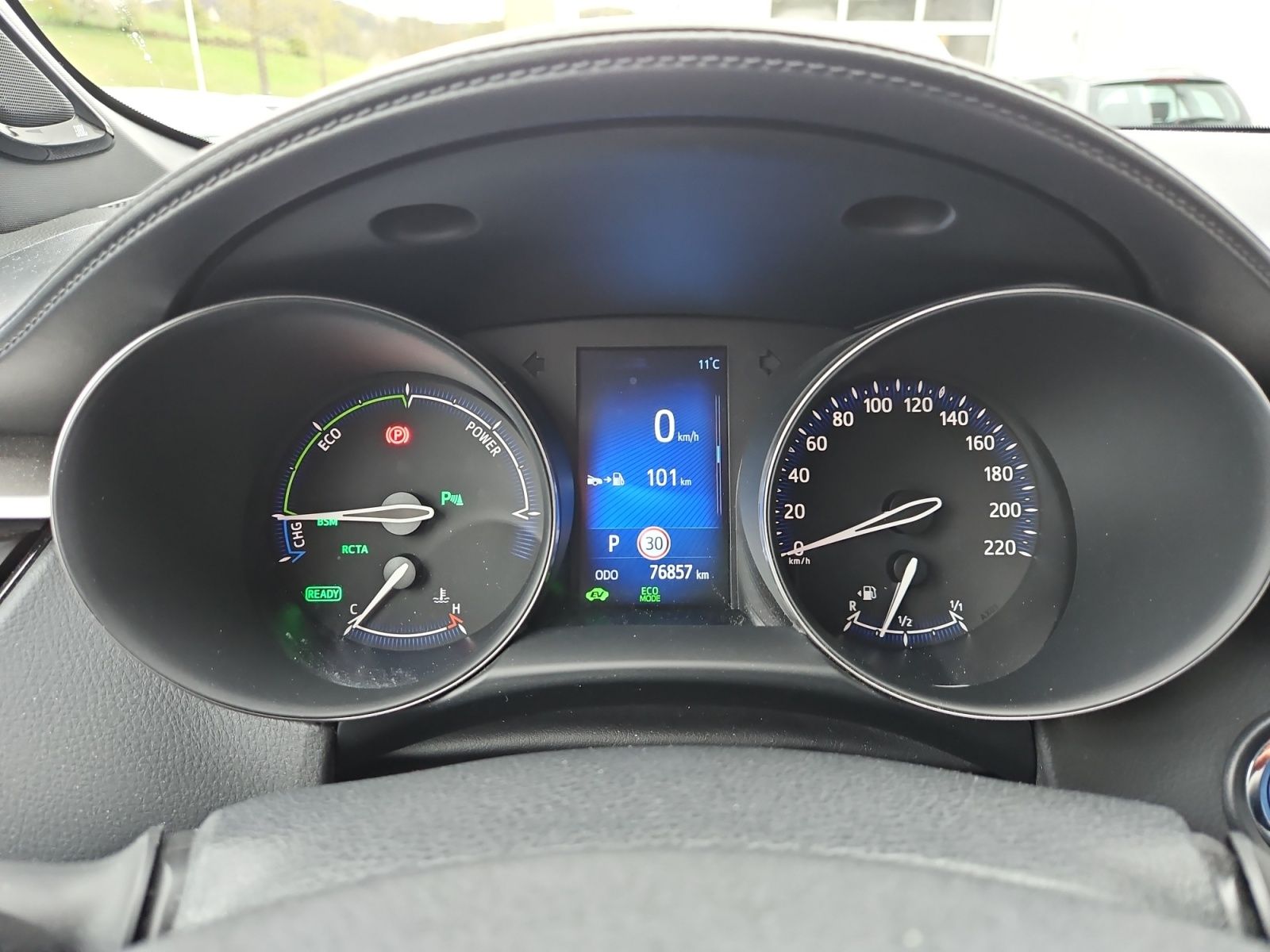 Toyota C-HR Hybrid - Samsaru's Car Outlet