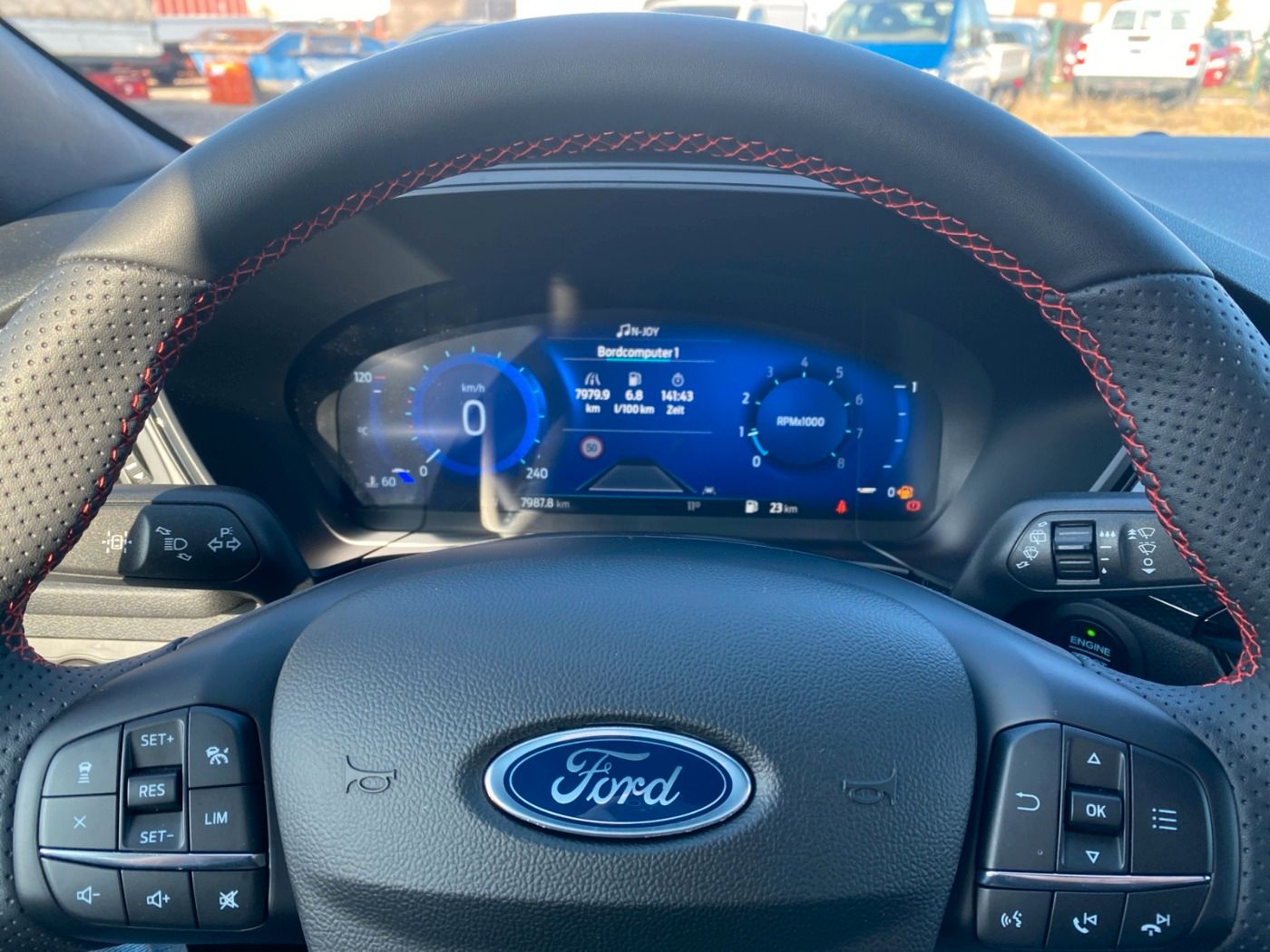 Ford Kuga ST-Line 1.5 FWD - Samsaru's Car Outlet