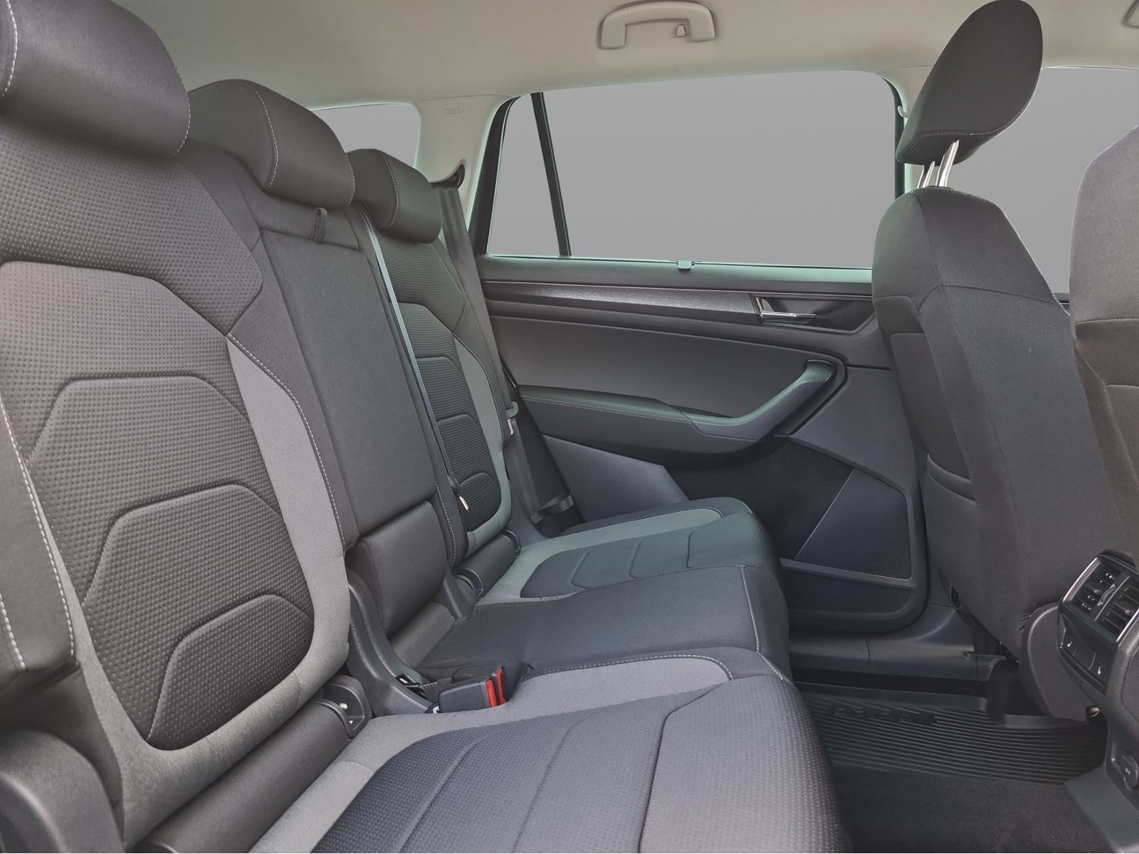 Skoda Kodiaq 1.5 TSI DSG Tour - Samsaru's Car Outlet