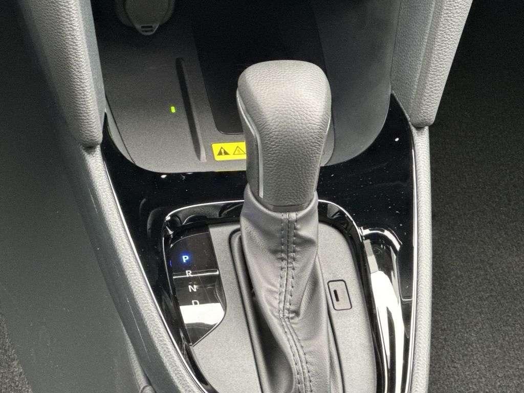 Toyota Yaris Cross Hybrid 130 4x4/RFK/Safety Sense/ App