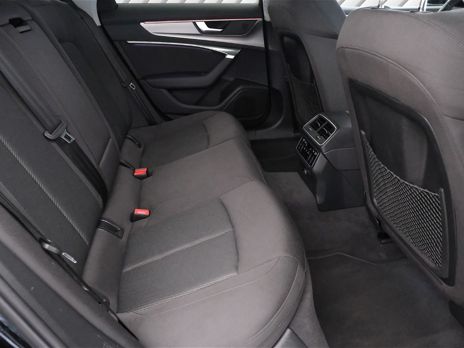 Audi A6 Avant 45 TFSI quattro sport - Samsaru's Car Outlet