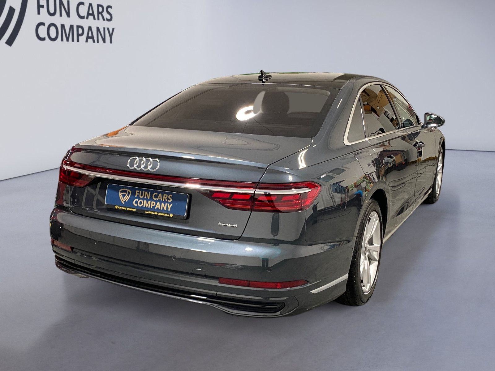 Audi A8 50 TDI L quattro - Samsaru's Car Outlet