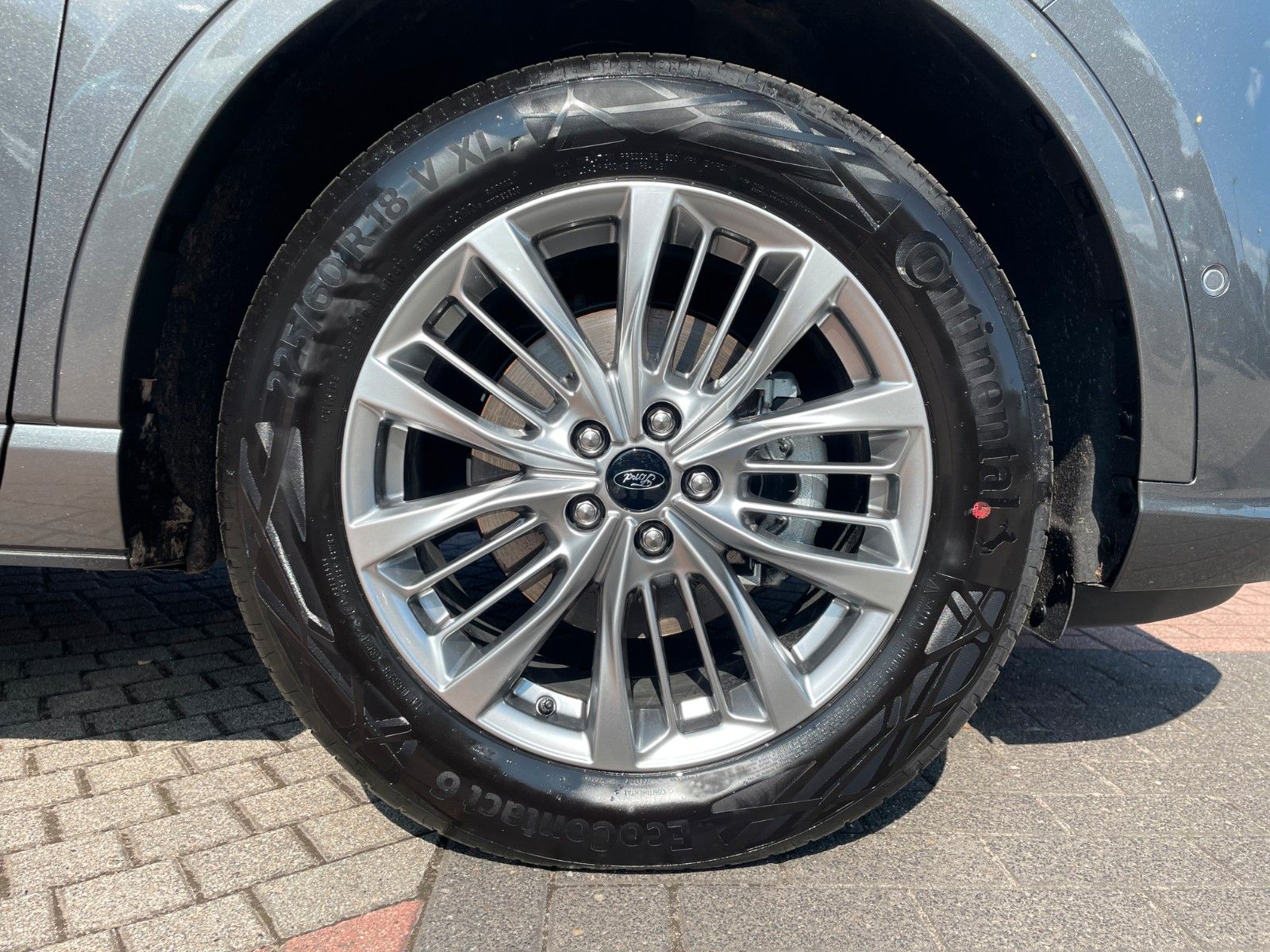 Ford Kuga FHEV Vignale - Samsaru's Car Outlet