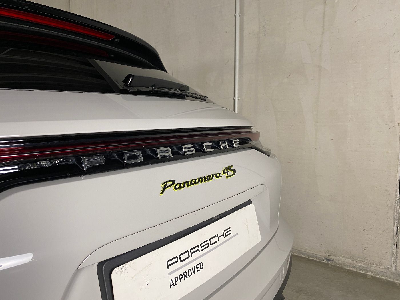 Porsche Panamera 4S E-Hybrid Sport Turismo | Head-Up |