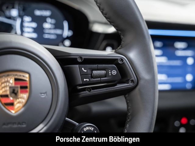 Porsche Macan 4 - Samsaru's Car Outlet