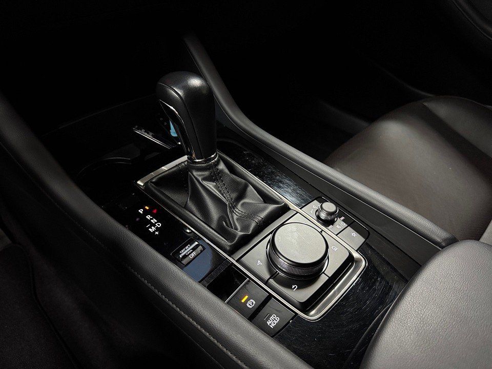 Mazda 3 SKYACTIV-G 150 Autom. Selection Leder/Bose/Mat