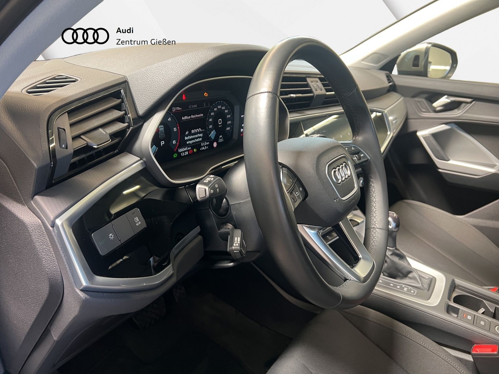 Audi Q3 35 TDI quattro Plus - Samsaru's Car Outlet