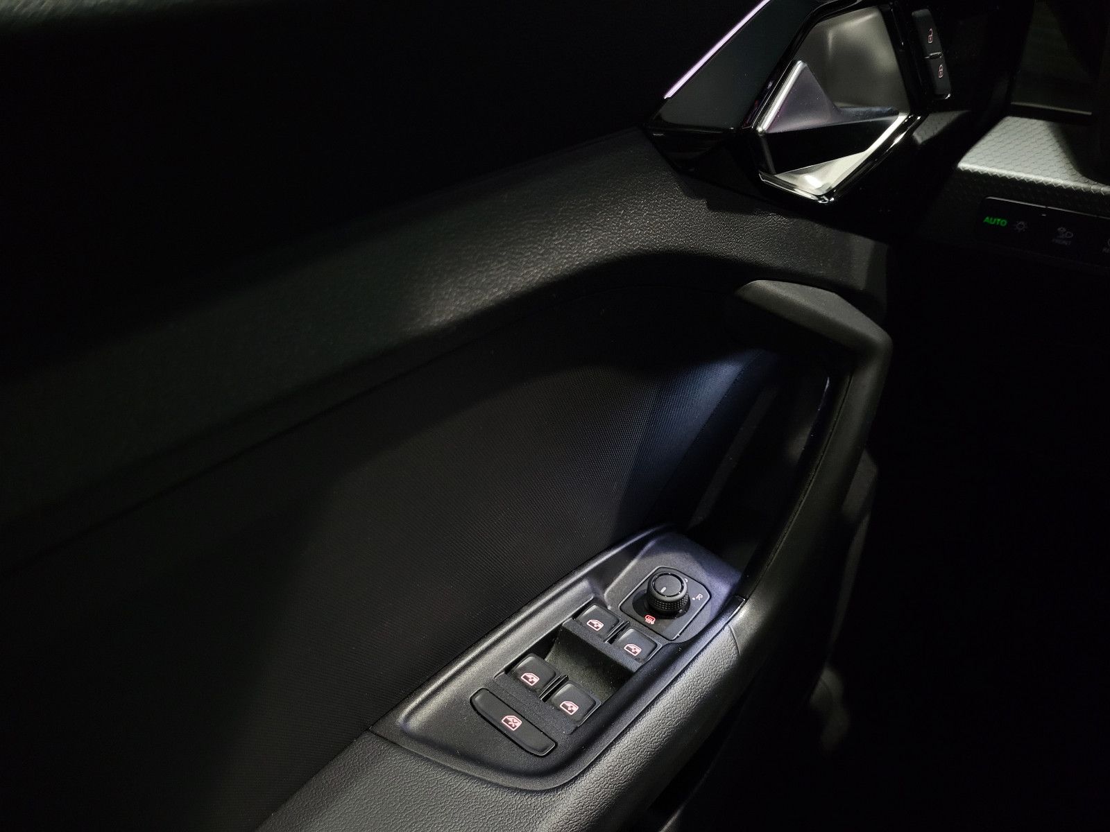 Audi A1 40 TFSI S line *TOP Ausstattung*