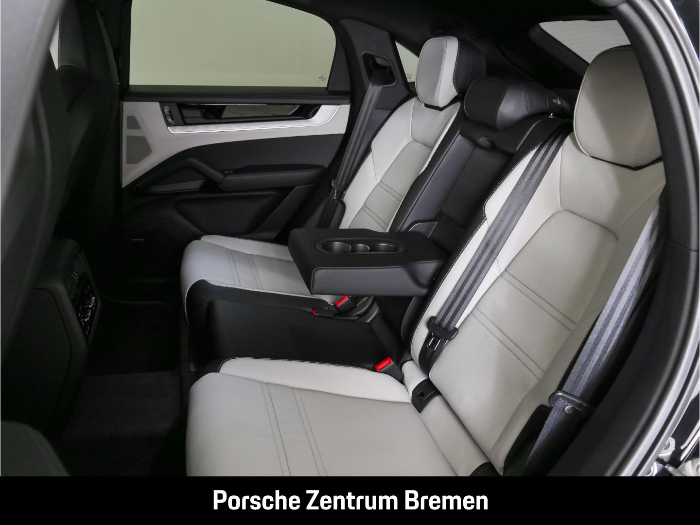 Porsche Cayenne E-Hybrid Coupe Bose Matrix LED Sportag