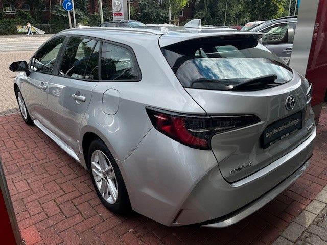 Toyota Corolla TS 1.8 Hybrid Business - Samsaru's Car Outlet