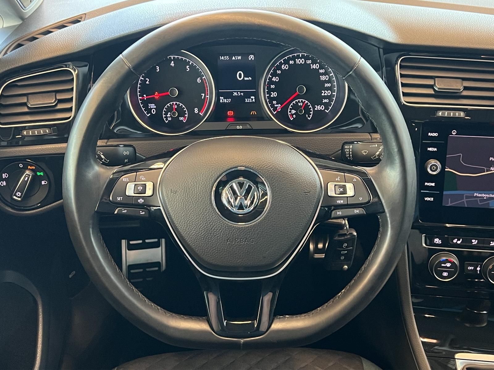 Volkswagen Golf VIII IQ.DRIVE - Samsaru's Car Outlet