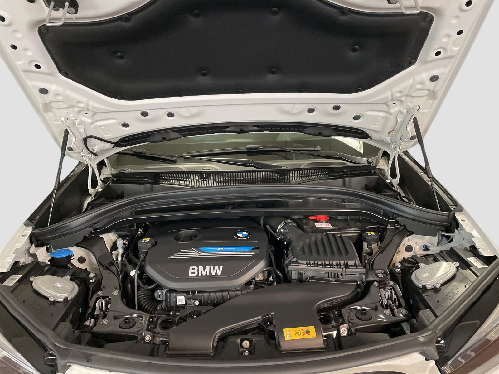 BMW X1 xDrive25e M Sport - Samsaru's Car Outlet