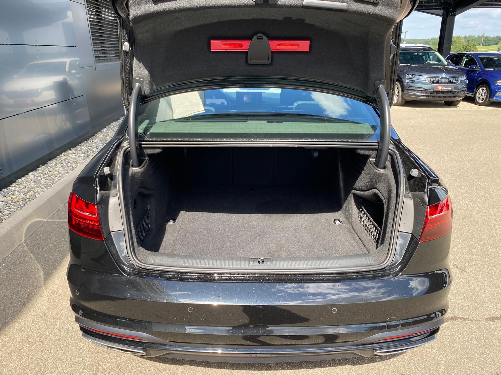 Audi A4 Limousine 40 TDI quattro - Samsaru's Car Outlet