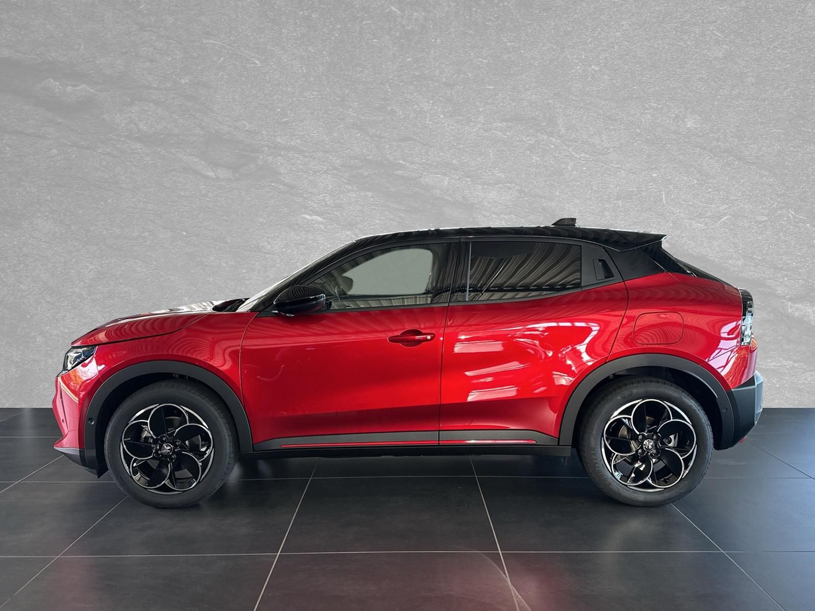 Alfa Romeo Junior #ELEKTRO #Speciale #SONDERLACK