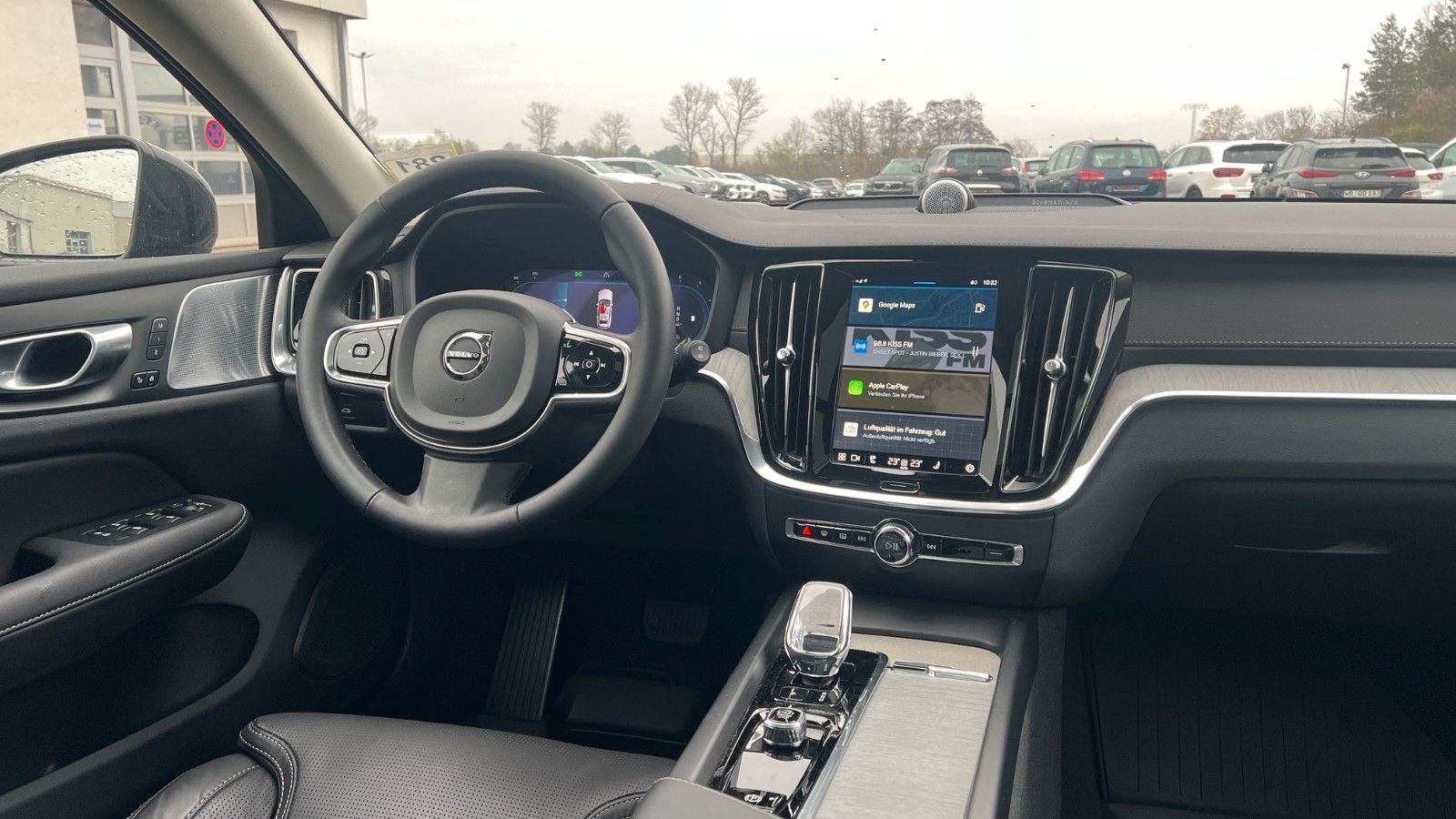 Volvo V60 CC B4 D Ultimate AWD*B&W*360°*SH*MASSAGE*